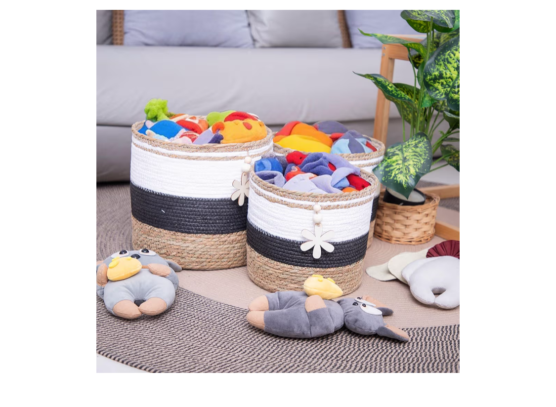 Decorative woven wicker storage basket, made from natural paper, wooden basket with snowflake design for blankets, toys, clothes, shoes, plant organizer, storage container.